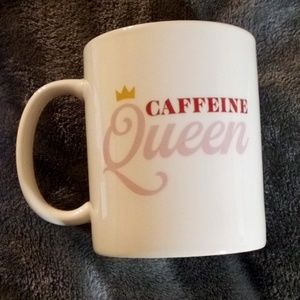 NEW MUG QUEEN OF CAFFEINE
